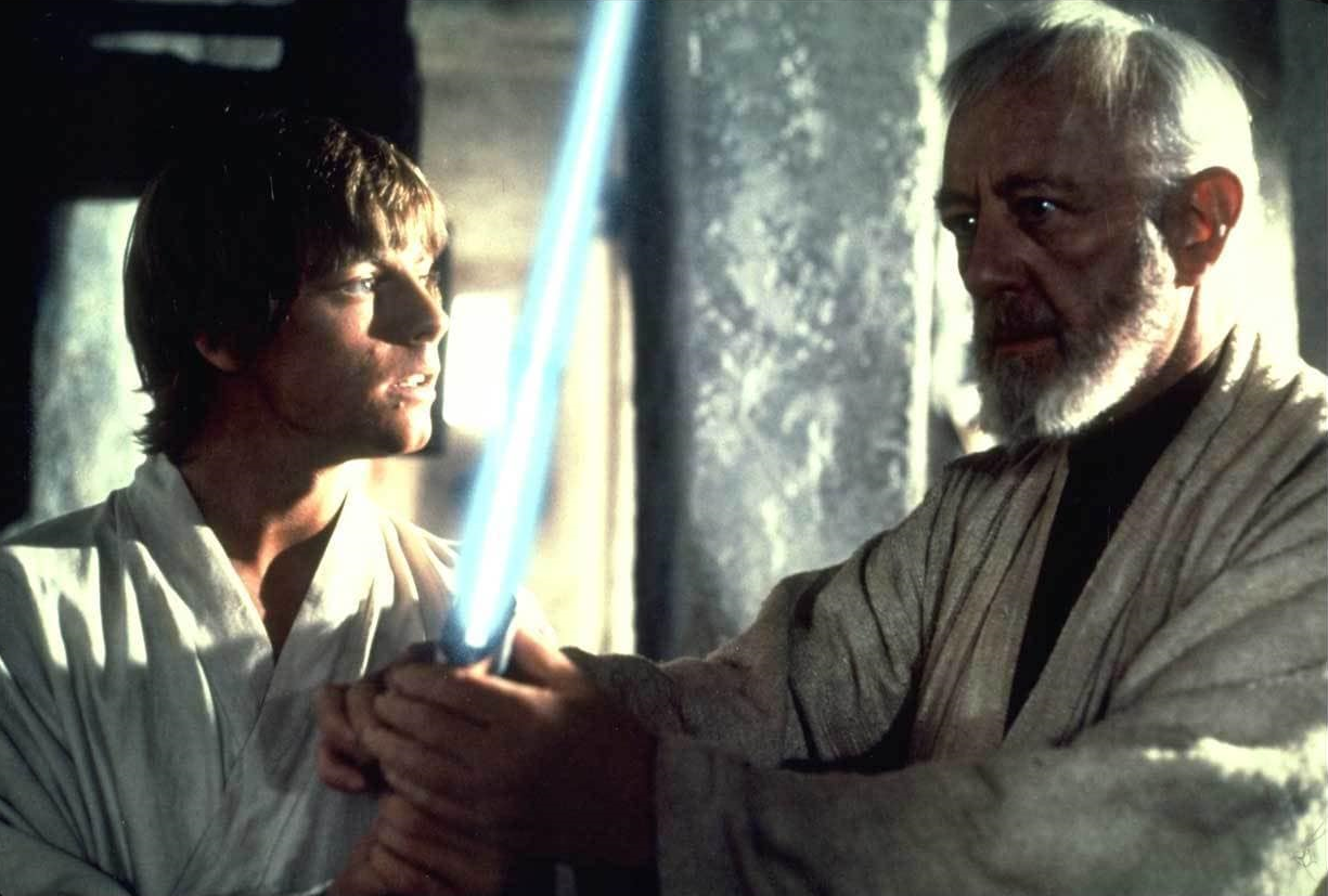 Plik:Obi-Wan wrecza Skywalkerowi miecz ojca.png